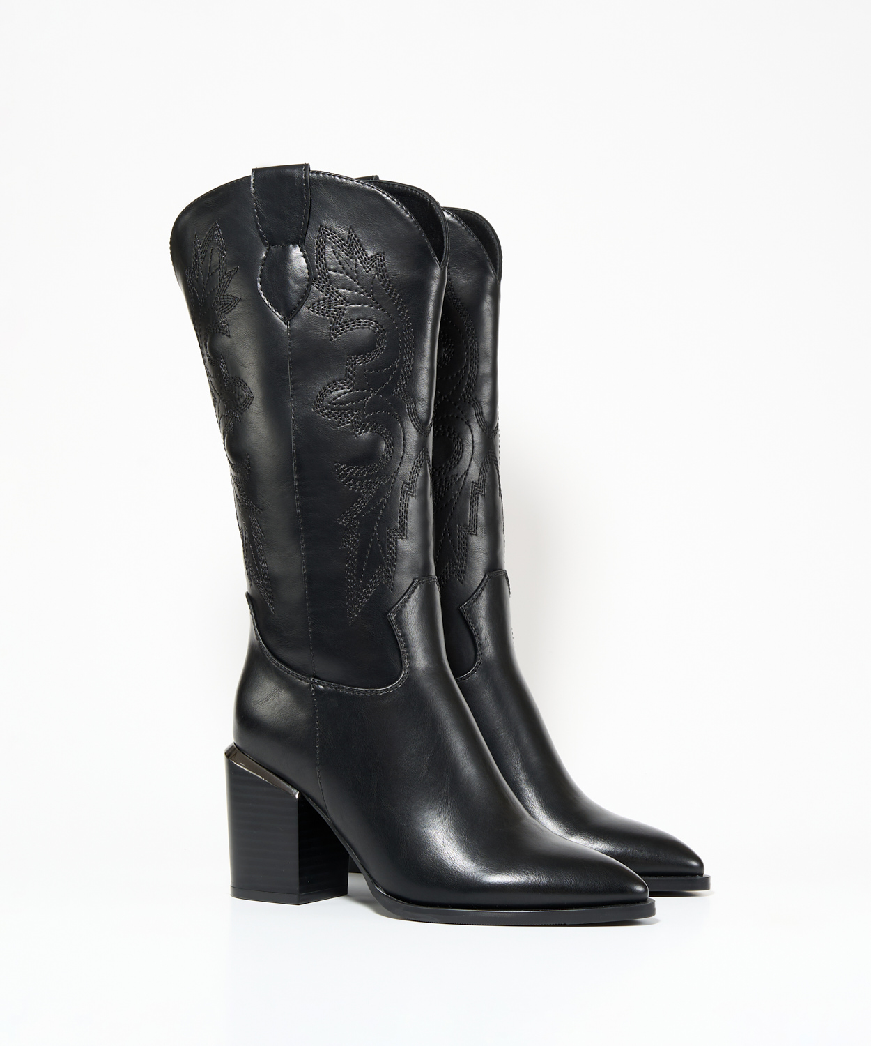 Bota salto cowboy pe&ccedil;a met&aacute;lica image number null